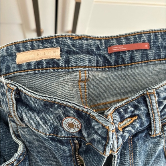 Anthropologie Pilcro straight leg distressed denim jeans size 30 Laid Back Denim - Picture 3 of 5